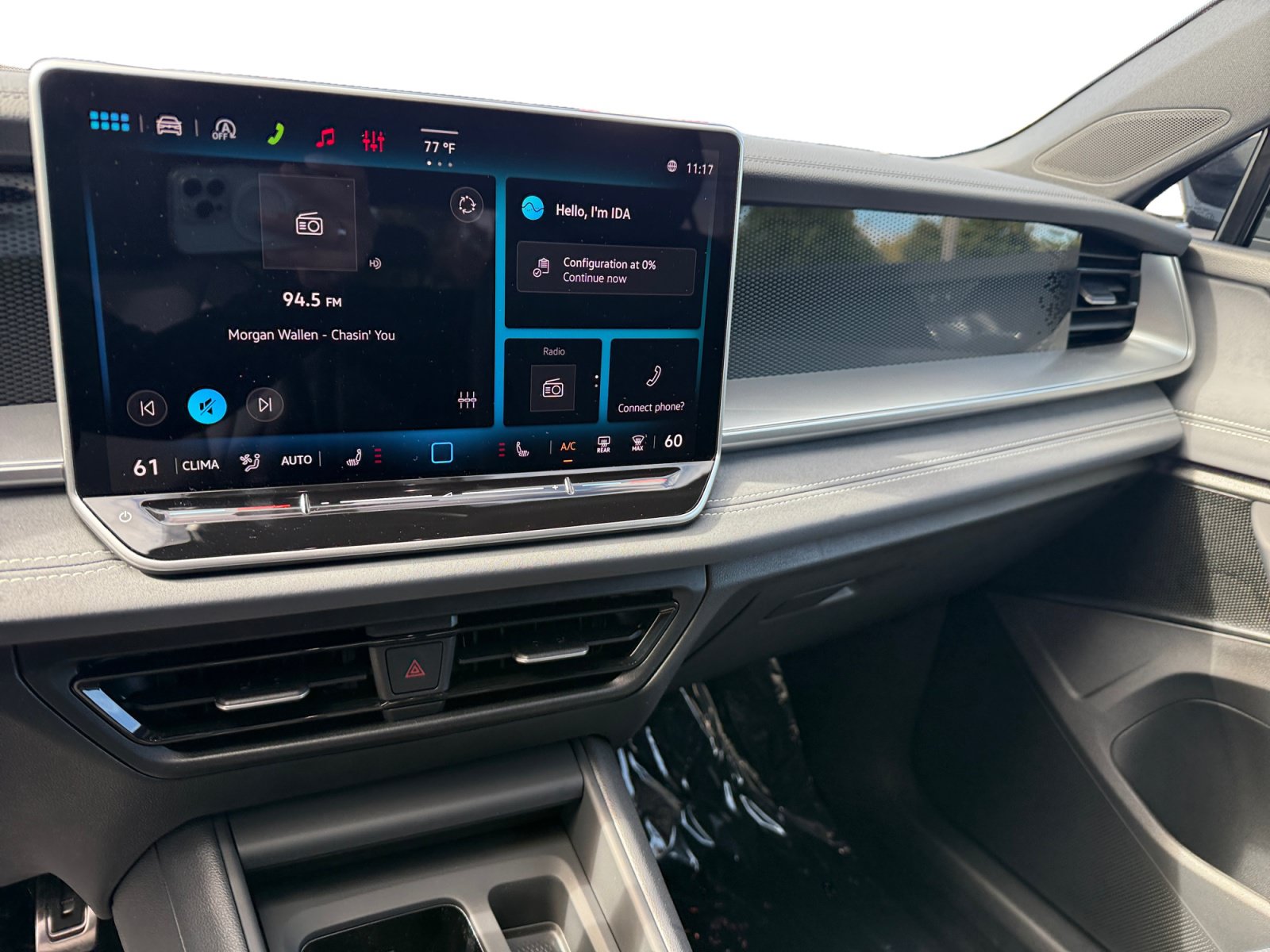 New 2026 Volkswagen Tiguan SE R-Line AWD/4WD image 12