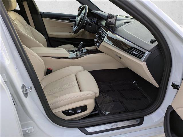 Used 2023 BMW 530i w/ Convenience Package image 22