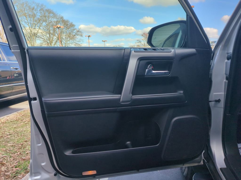 Used 2024 Toyota 4Runner SR5 Premium image 11