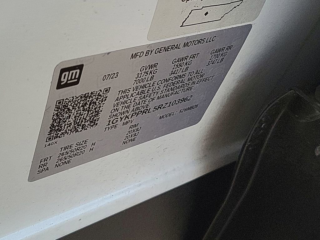 Certified 2024 Cadillac Lyriq Luxury w/ LPO, Floor Liner Package image 33