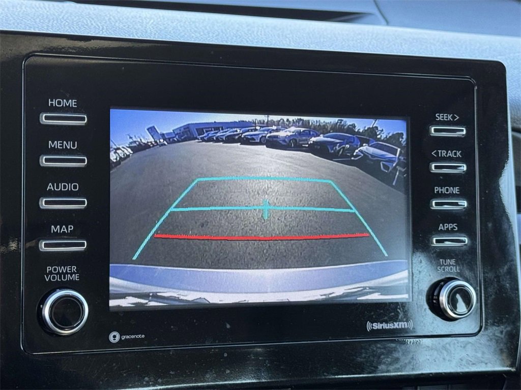 Used 2023 Toyota Camry SE image 4