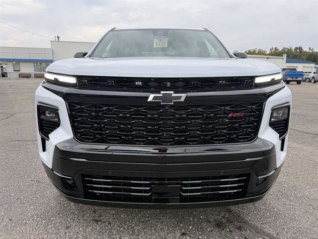 New 2026 Chevrolet Traverse RS w/ LPO, Floor Liner Package image 2