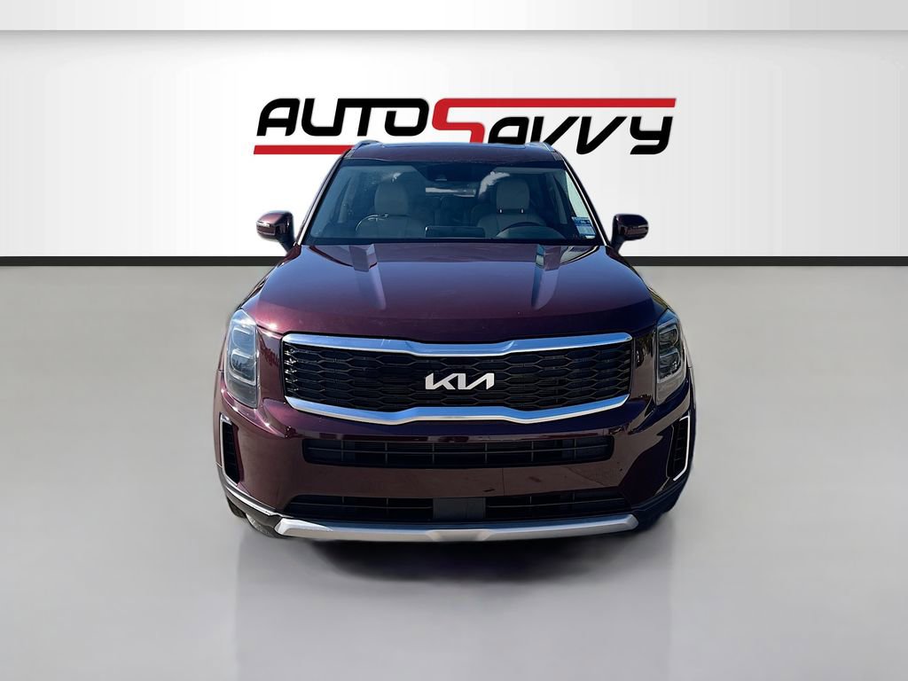 Used 2022 Kia Telluride EX w/ EX Premium Package FWD image 2