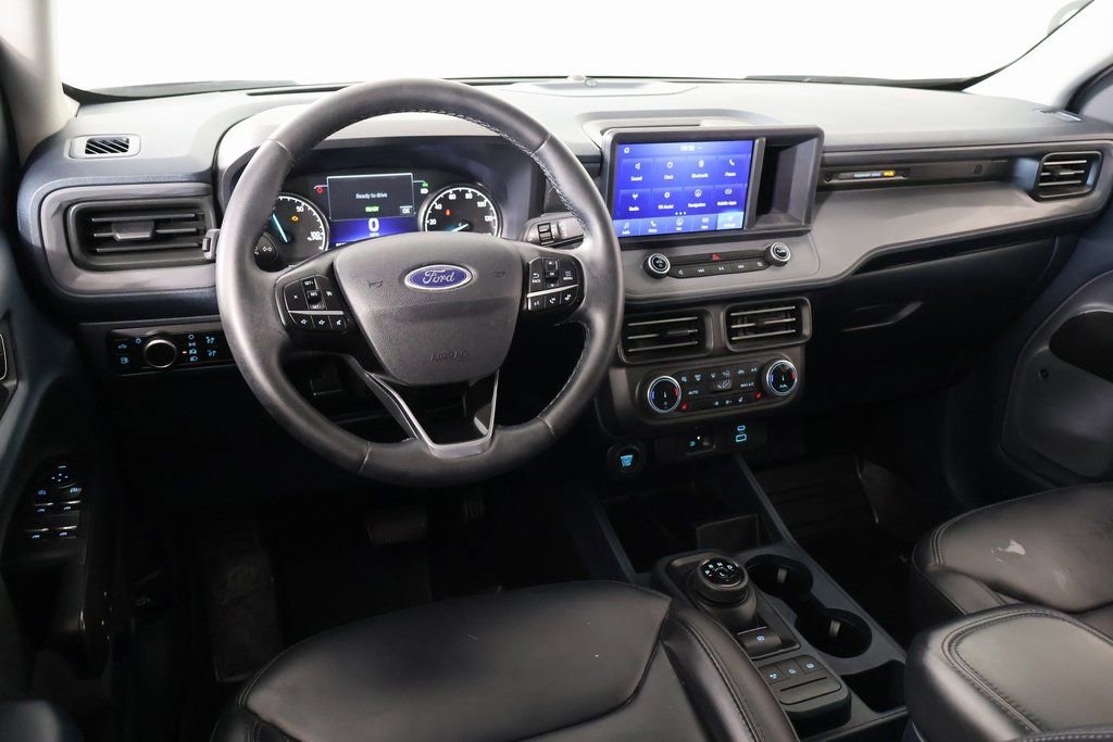 Used 2023 Ford Maverick Lariat w/ Lariat Luxury Package image 2
