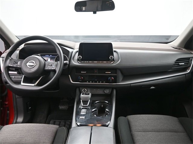 Used 2023 Nissan Rogue SV image 24