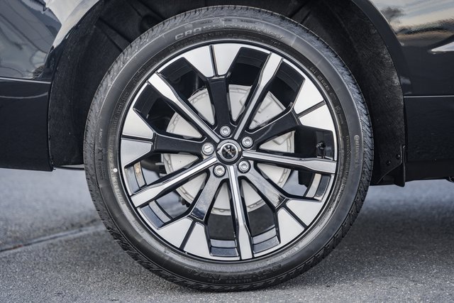 New 2026 Volvo XC60 B5 Plus w/ Protection Package Premier image 18
