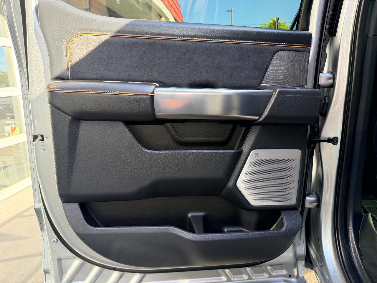 Used 2024 Ford F450 Platinum w/ FX4 Off-Road Package image 34