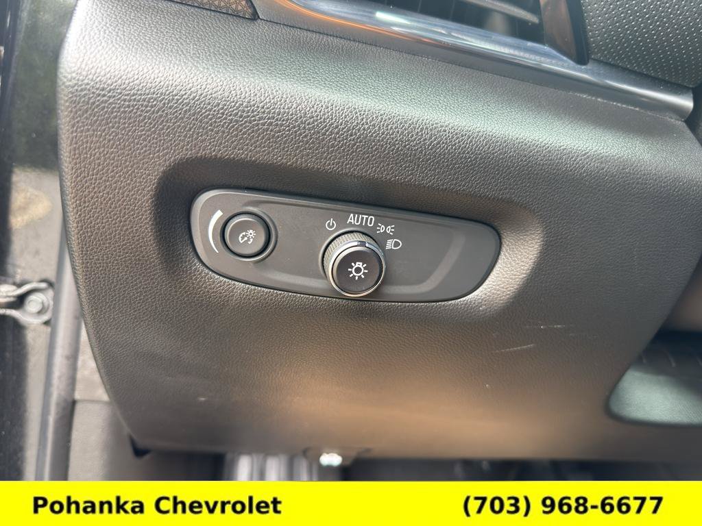 Certified 2023 Chevrolet Traverse Premier w/ Redline Edition AWD/4WD image 21