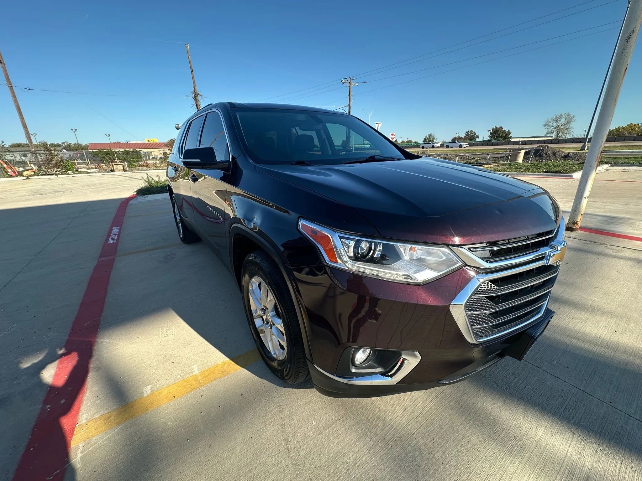 Used 2020 Chevrolet Traverse LT FWD image 7