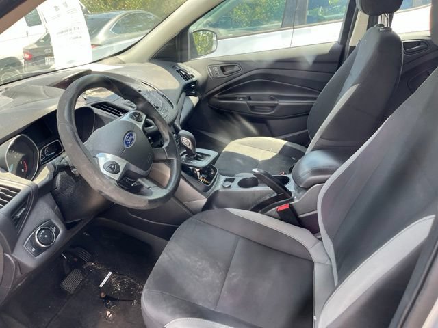Used 2014 Ford Escape S FWD image 3