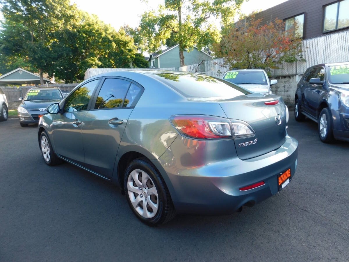 Used 2013 MAZDA MAZDA3 i Sport FWD image 3