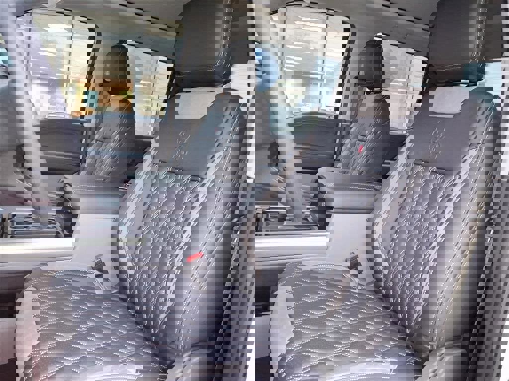 New 2026 Ford F250 XLT w/ XLT Premium Package image 12