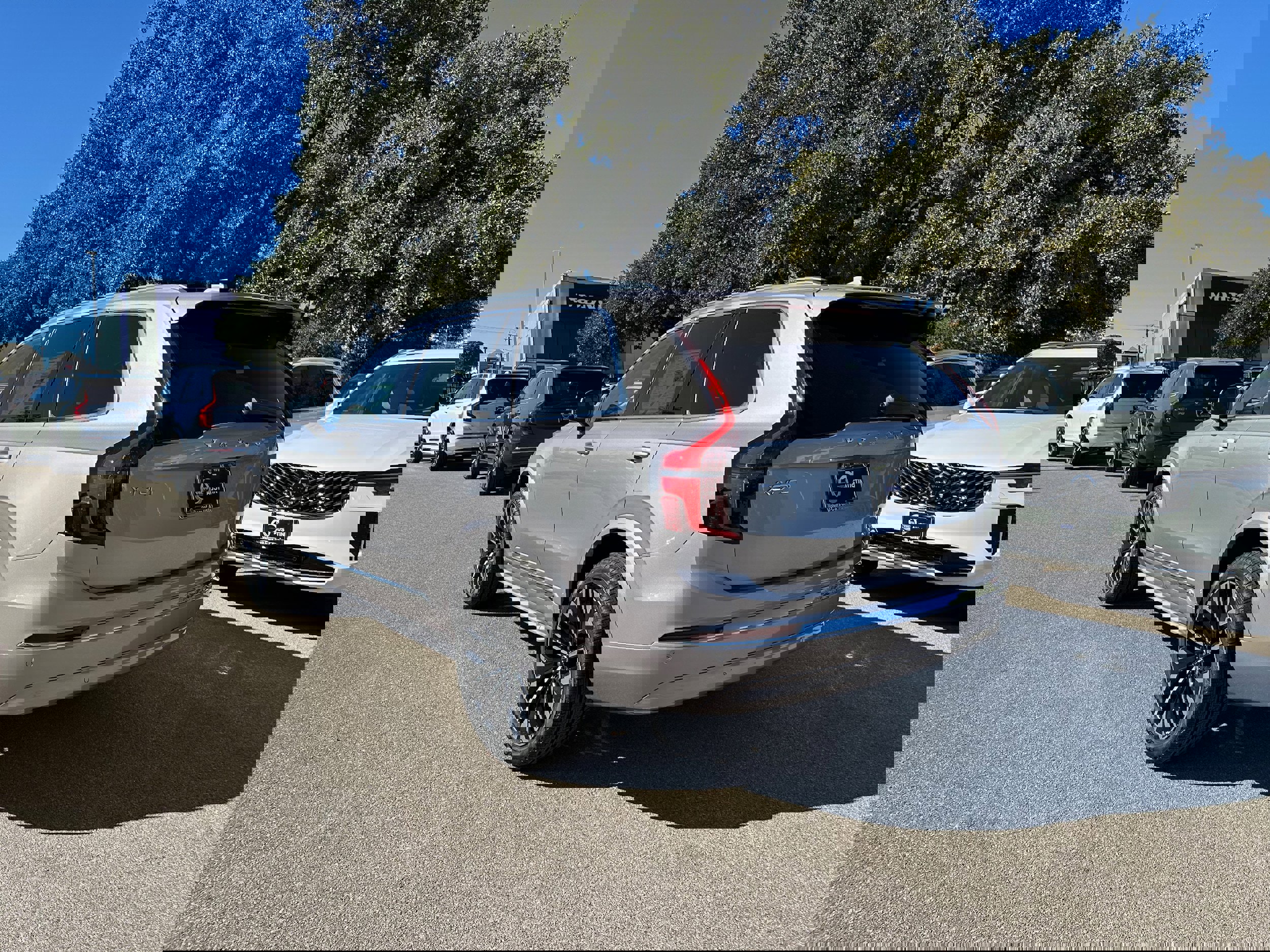 New 2026 Volvo XC90 B5 Core image 4