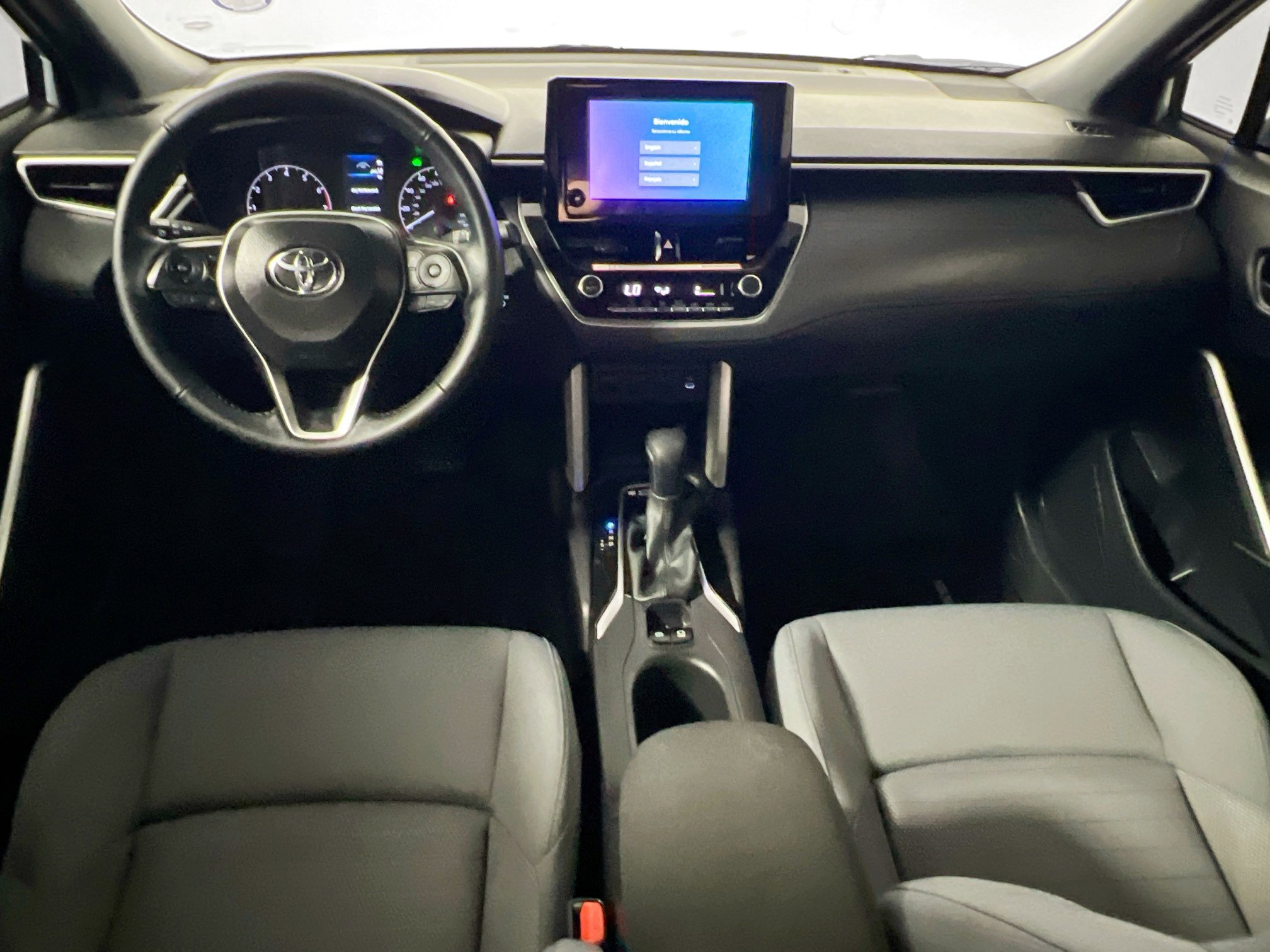 Used 2025 Toyota Corolla Cross AWD Hybrid image 30