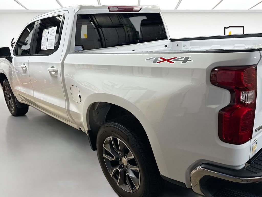 Used 2024 Chevrolet Silverado 1500 LT image 7