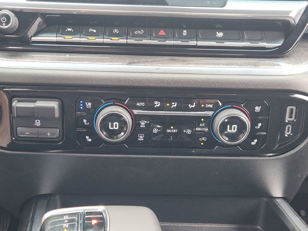 Certified 2022 Chevrolet Silverado 1500 LTZ AWD/4WD image 19