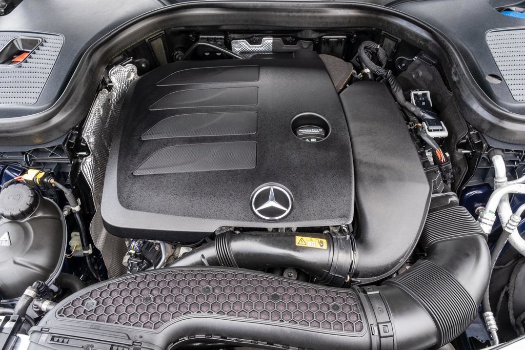 Used 2022 Mercedes-Benz GLC 300 4MATIC image 33