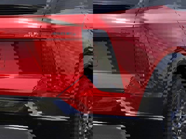 New 2025 Cadillac Optiq Luxury 1 image 11