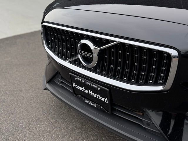 Used 2021 Volvo V60 T5 Cross Country w/ Climate Package image 36