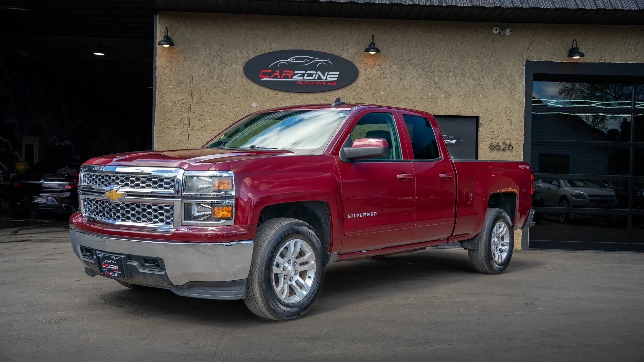 Used 2015 Chevrolet Silverado 1500 LT AWD/4WD image 1