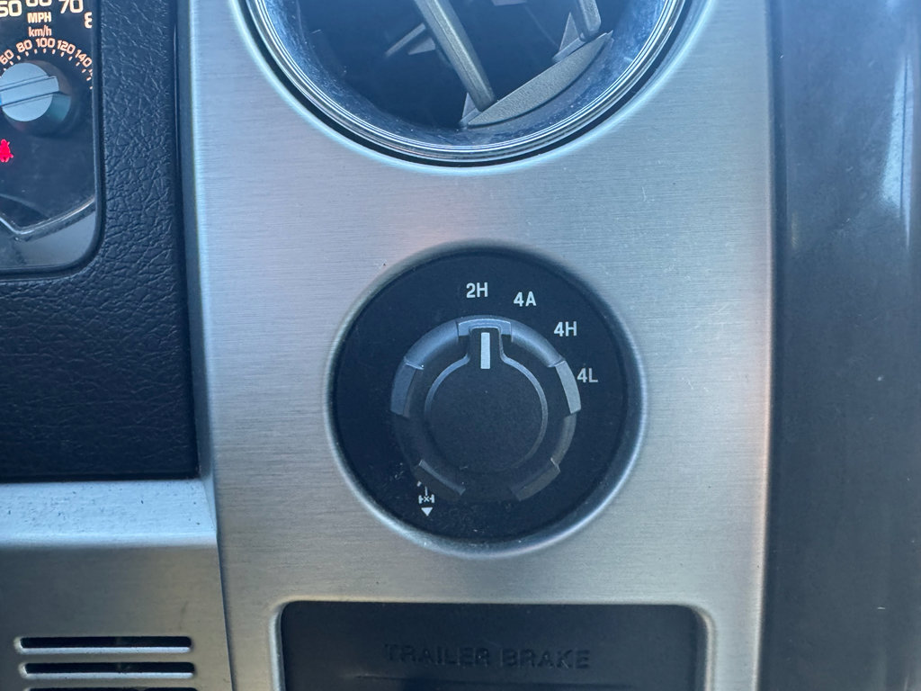 Used 2014 Ford F150 Platinum image 20