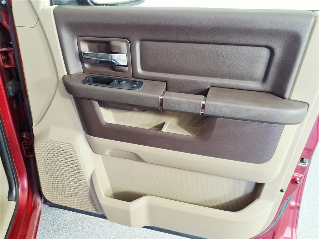 Used 2010 Dodge Ram 1500 Truck SLT w/ Luxury Group image 9