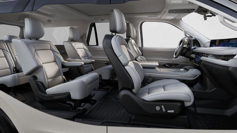 New 2025 Lincoln Navigator Reserve image 28