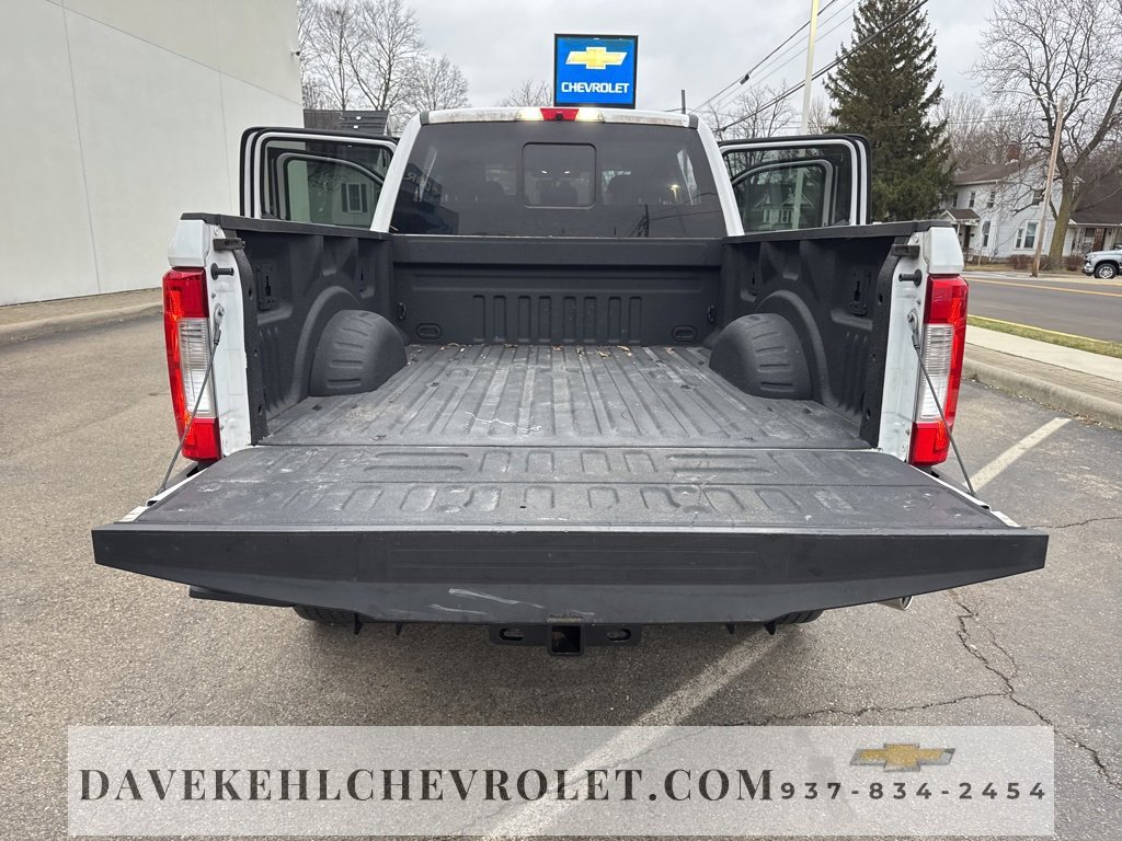 Used 2019 Ford F250 Lariat w/ Chrome Package image 31