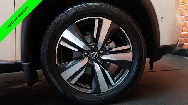 Certified 2022 Nissan Rogue Platinum w/ Head-Up Display Package image 92