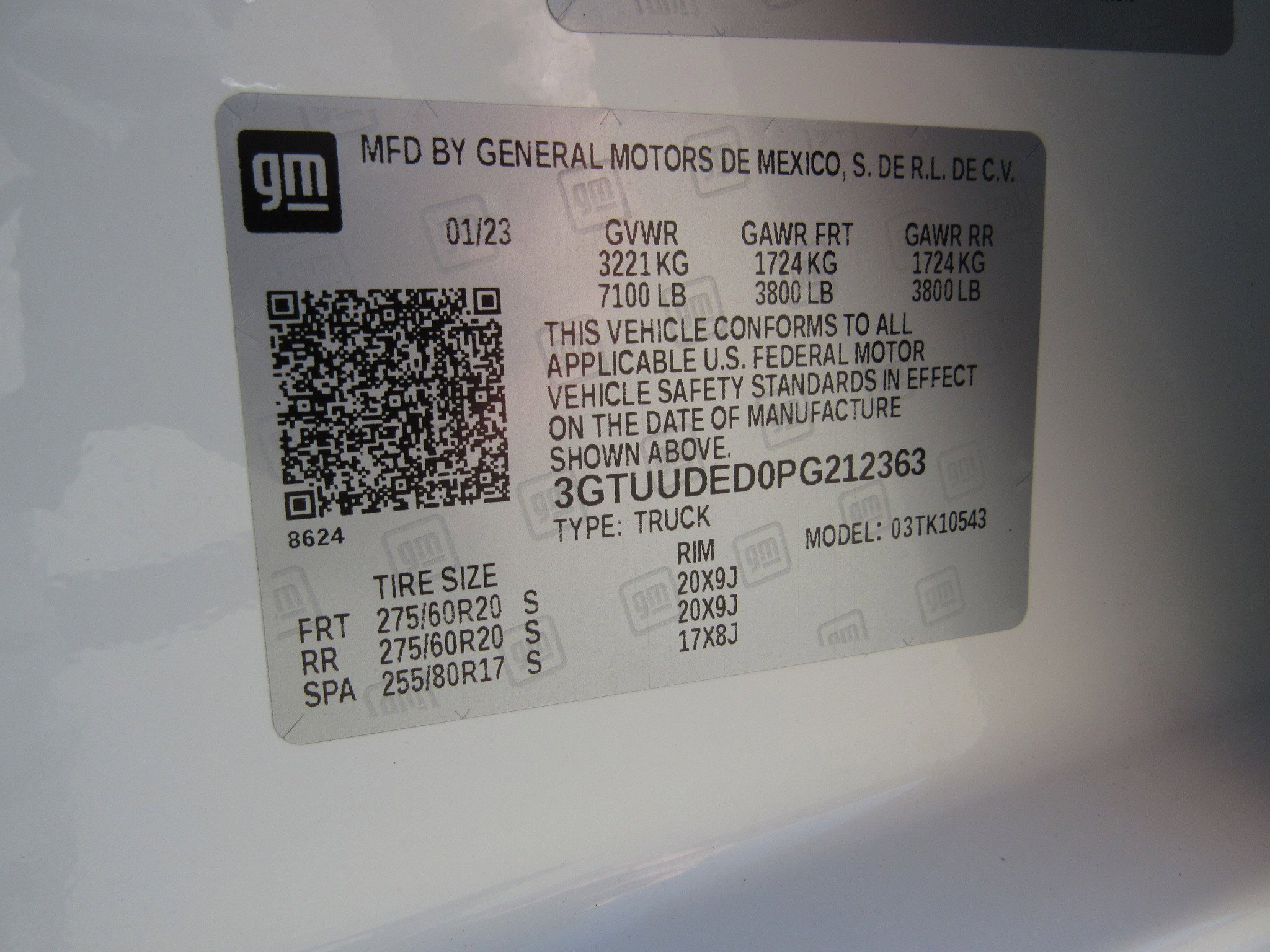 Used 2023 GMC Sierra 1500 SLT w/ SLT Premium Plus Package image 31