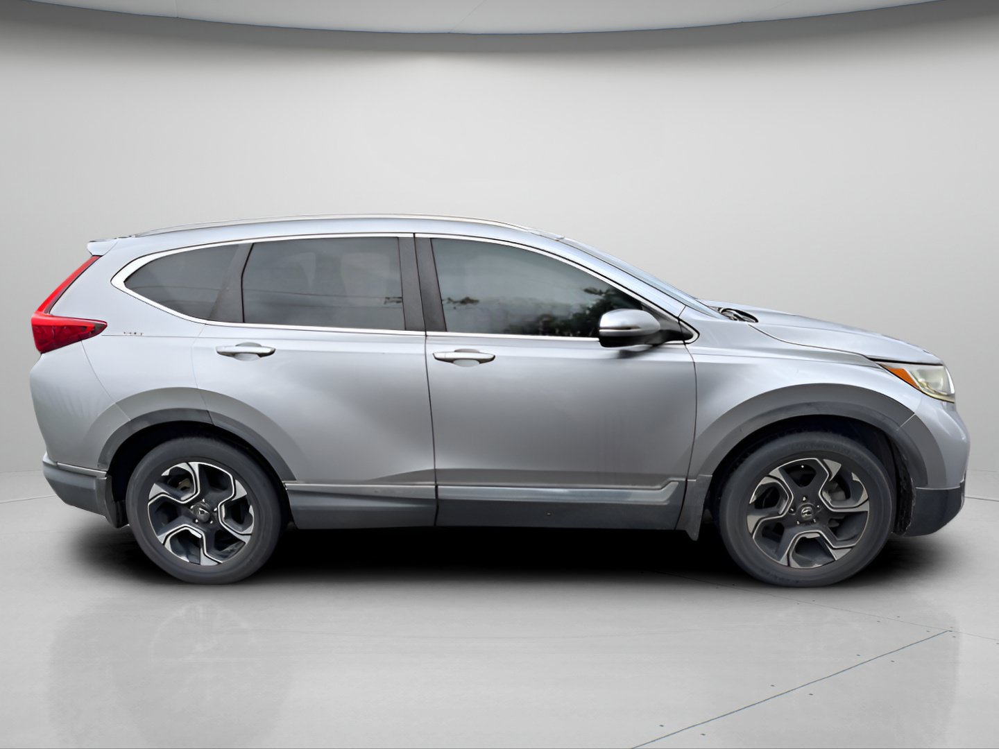 Used 2019 Honda CR-V Touring image 6