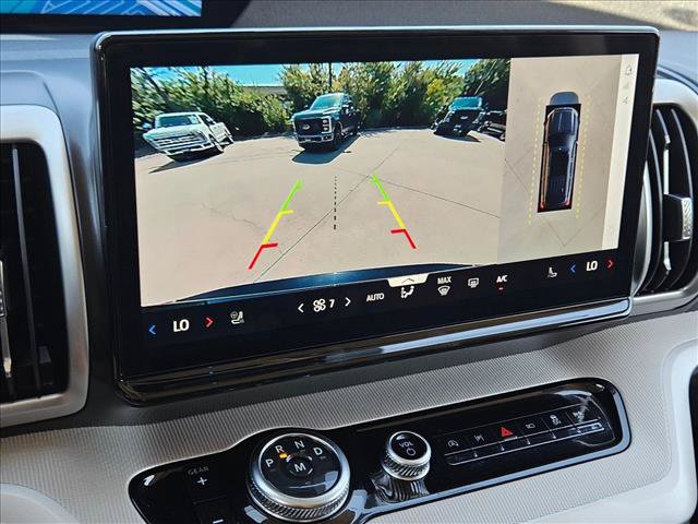 New 2026 Ford Expedition Active RWD image 13