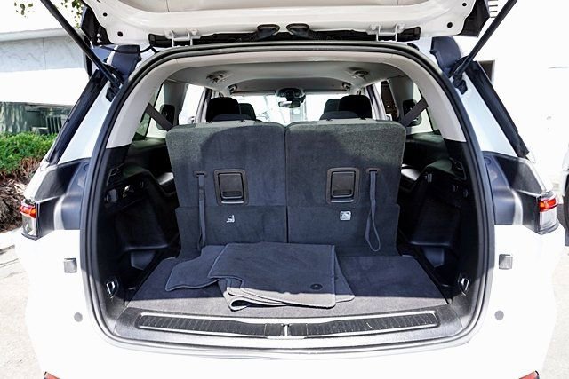 Certified 2023 Jeep Grand Cherokee L Laredo RWD image 13