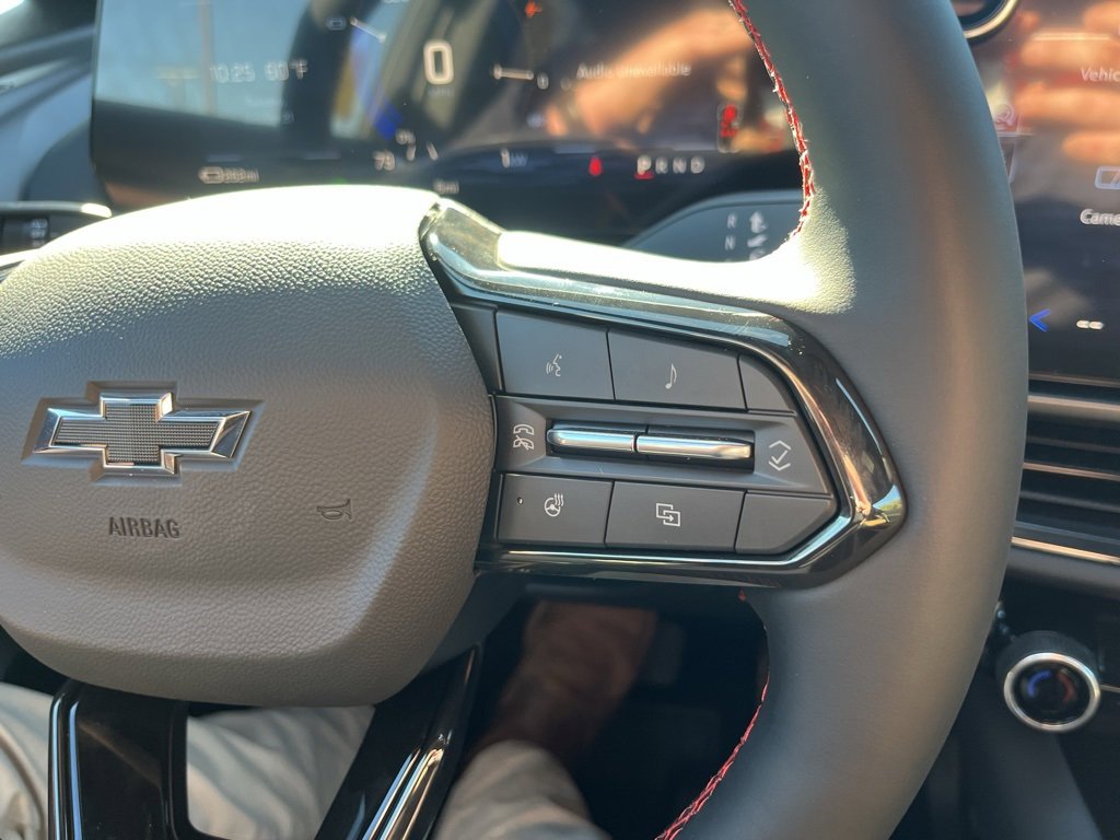 New 2026 Chevrolet Equinox EV RS image 19