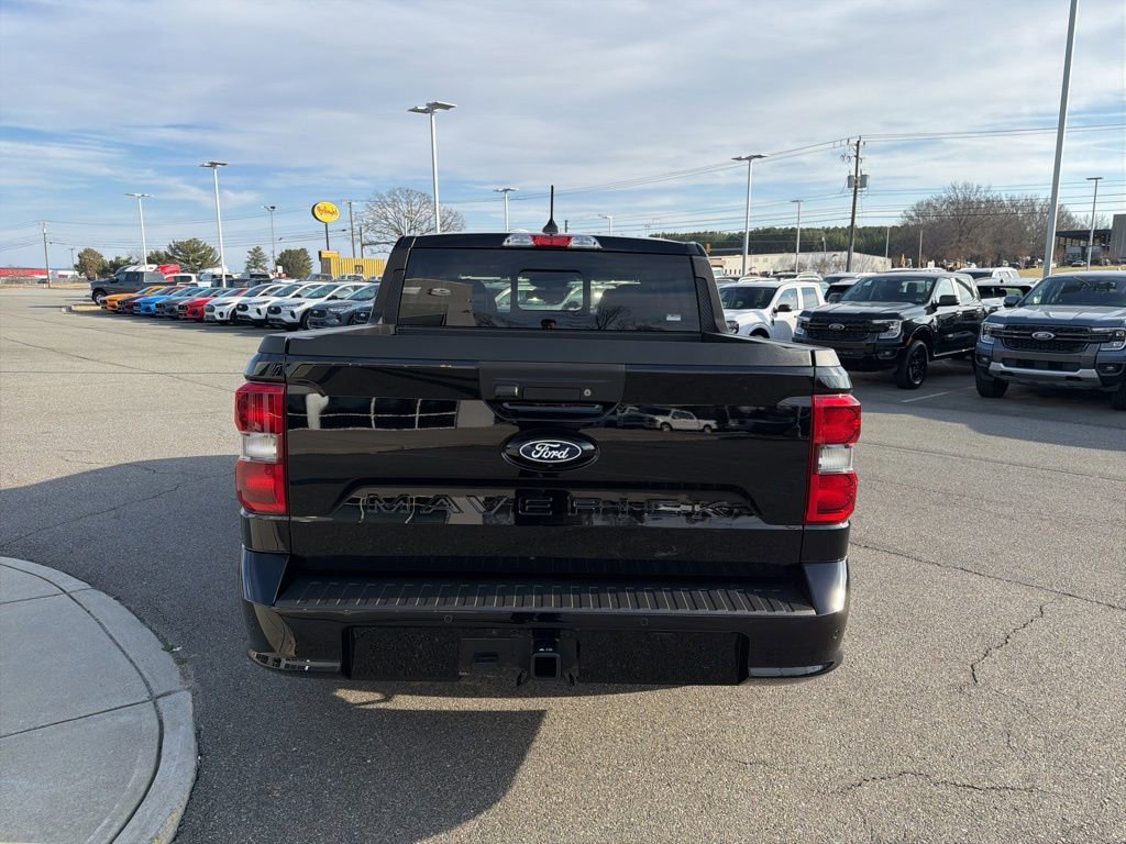 New 2026 Ford Maverick Lobo image 4