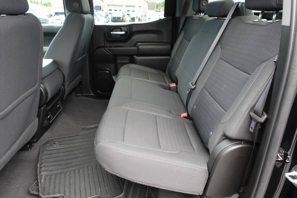 Used 2023 Chevrolet Silverado 1500 Custom AWD/4WD image 25