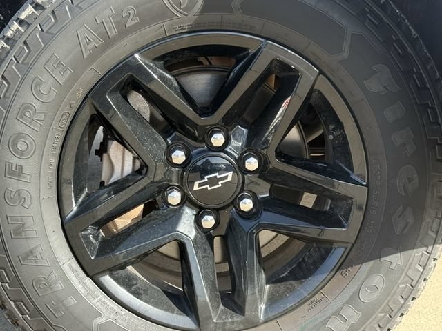 Used 2023 Chevrolet Silverado 1500 LT Trail Boss w/ Protection Package AWD/4WD image 10
