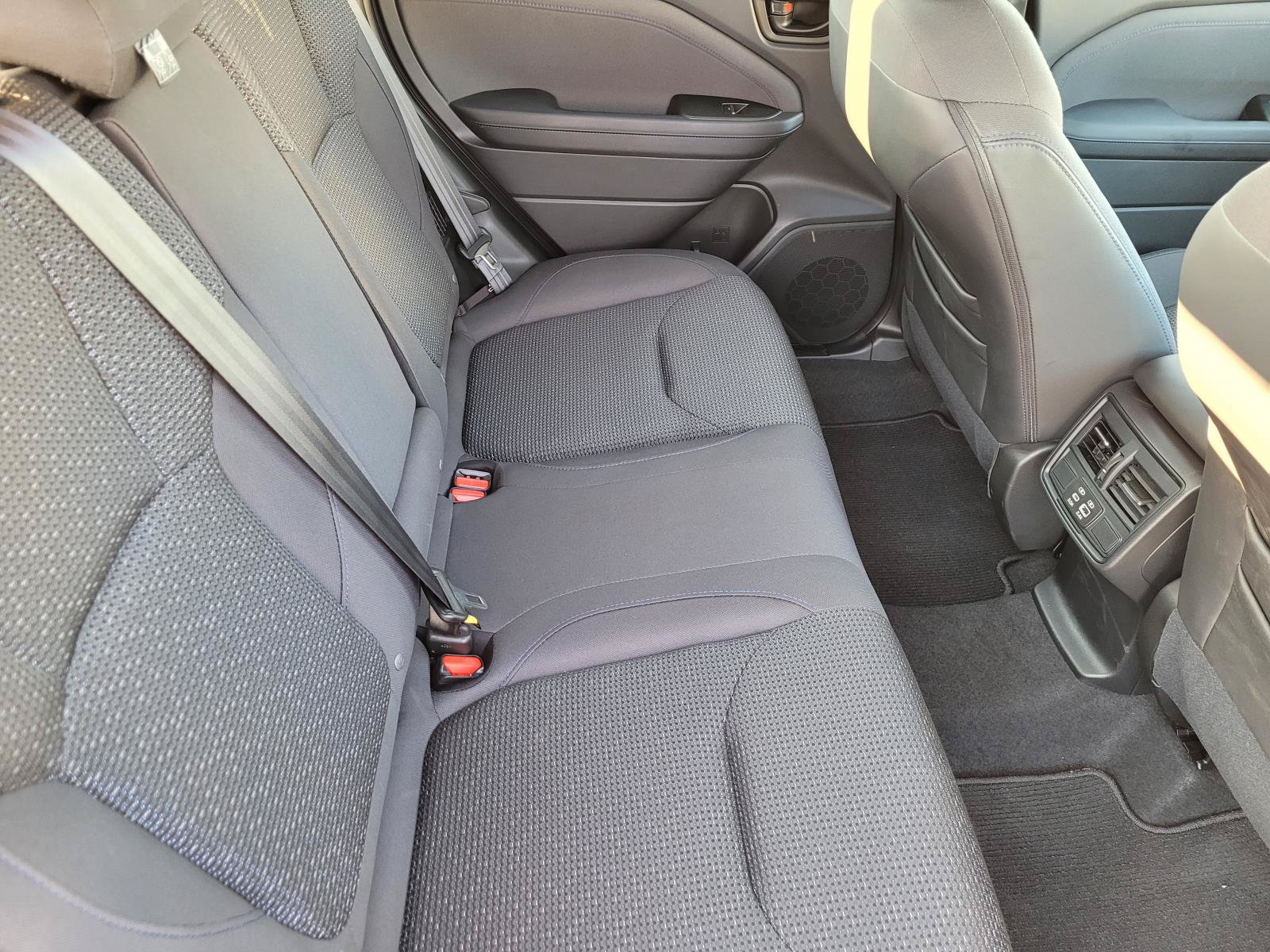 Used 2025 Subaru Forester Premium AWD/4WD image 13