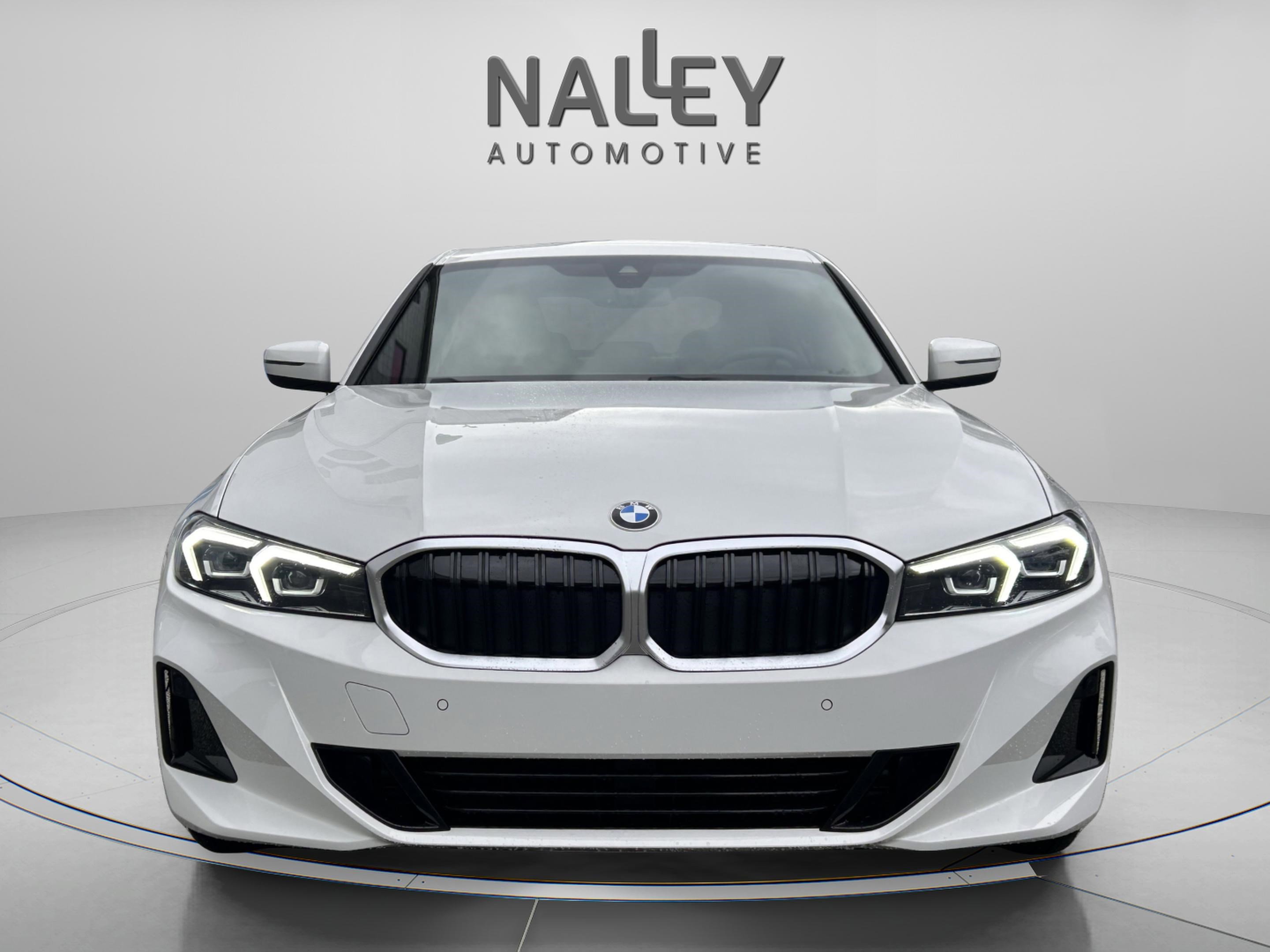 Used 2026 BMW 330i Sedan w/ Premium Package image 7