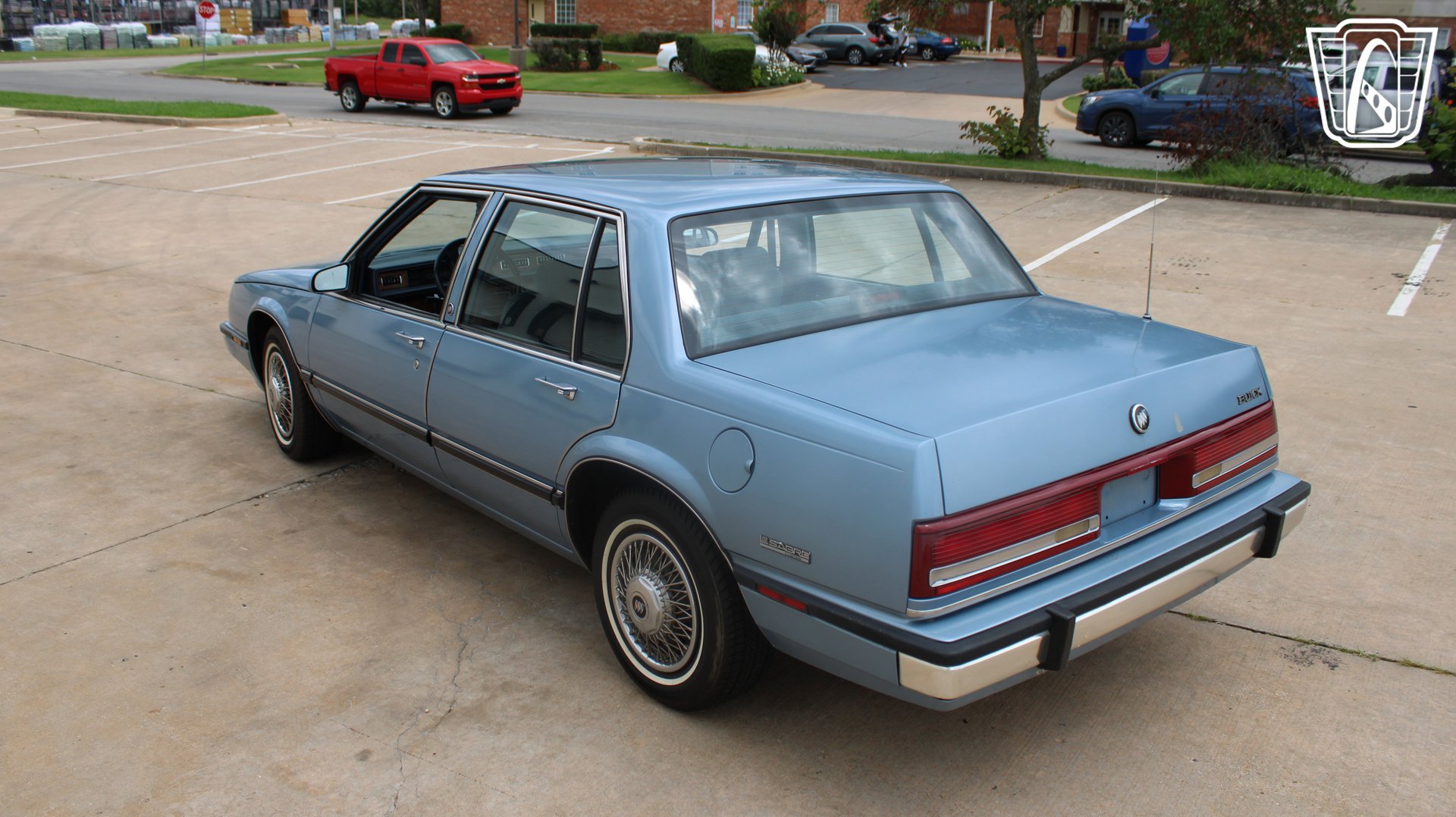 Used 1990 Buick Le Sabre Custom FWD image 27
