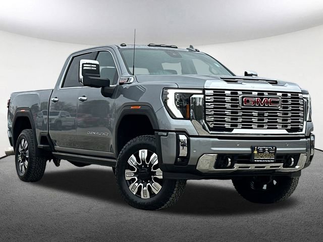 Used 2024 GMC Sierra 3500 Denali w/ Denali Reserve Package image 2