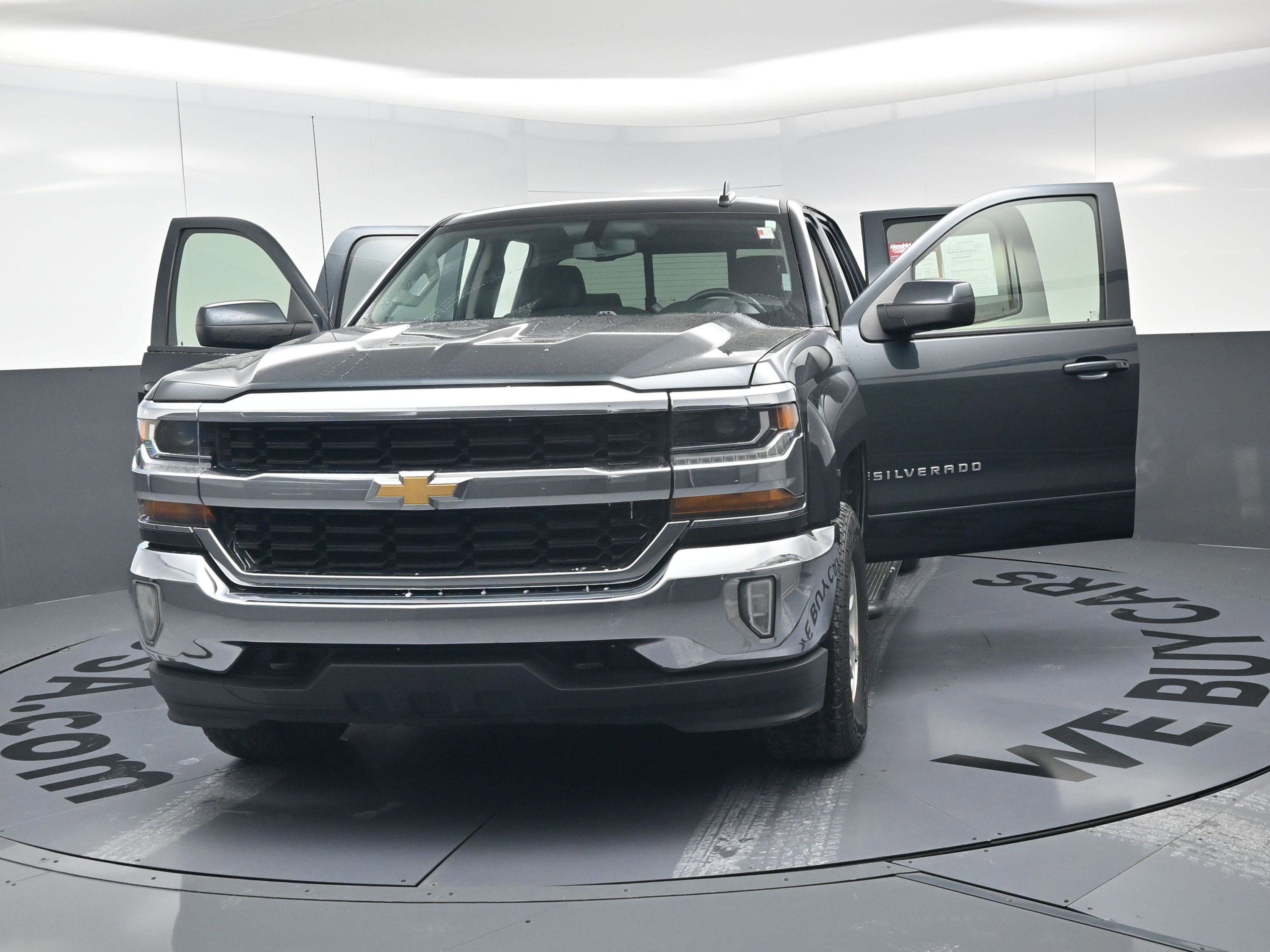 Used 2017 Chevrolet Silverado 1500 LT w/ All Star Edition image 22