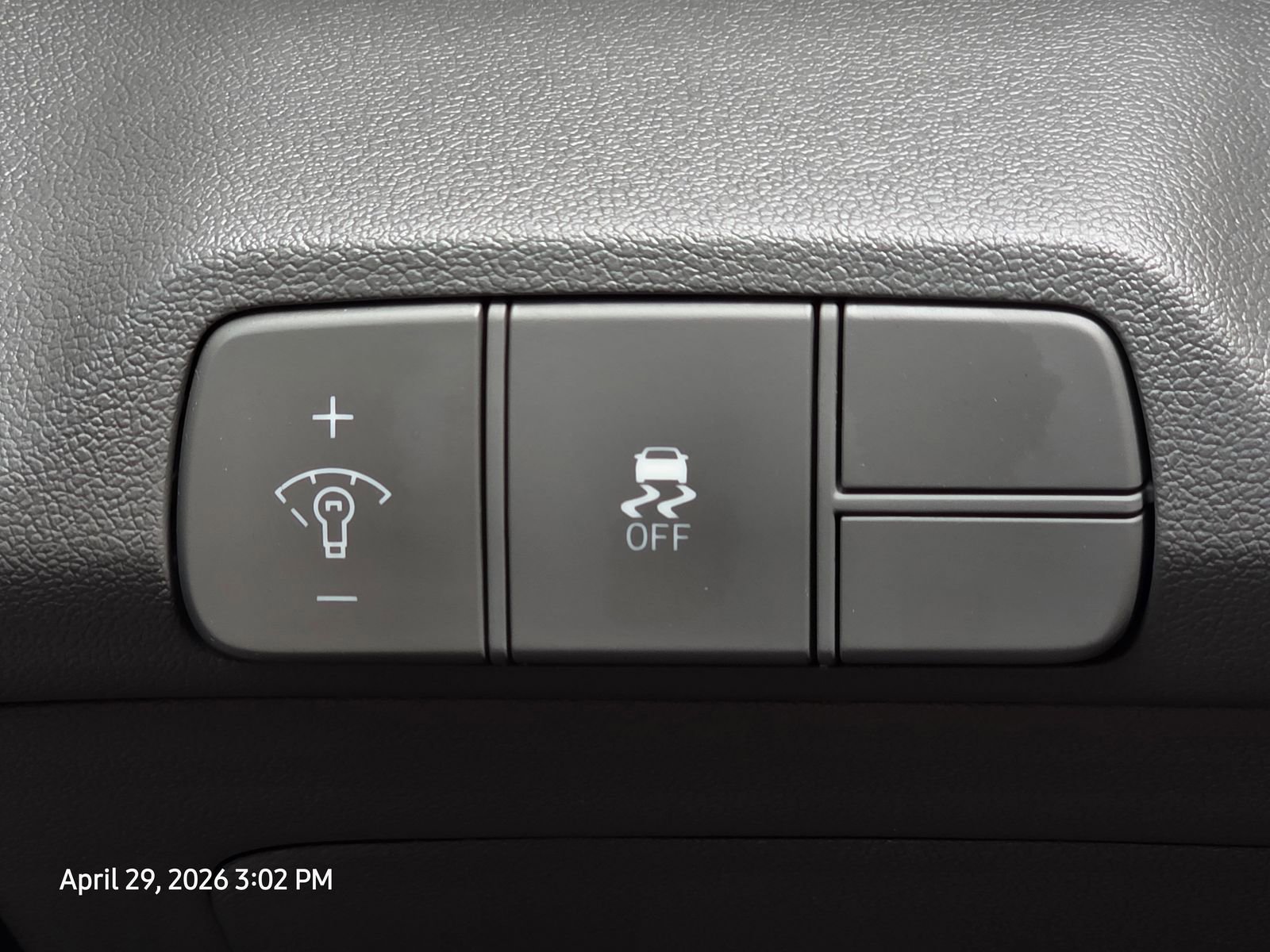 Certified 2025 Hyundai Elantra Sport FWD image 28