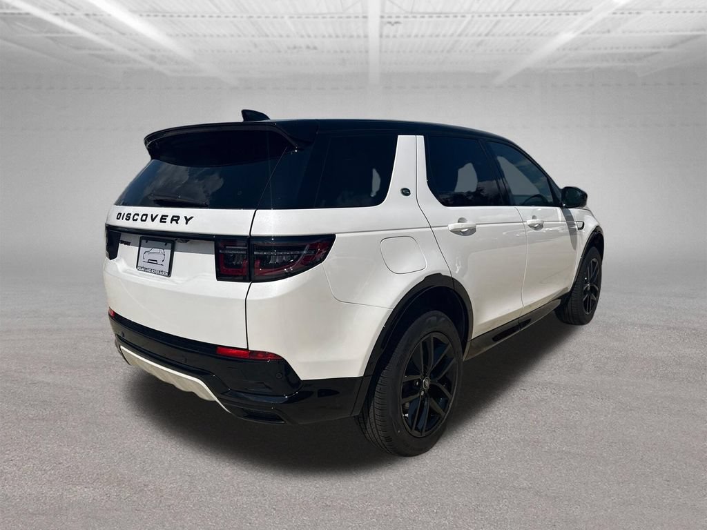 New 2026 Land Rover Discovery Sport Landmark AWD/4WD image 7