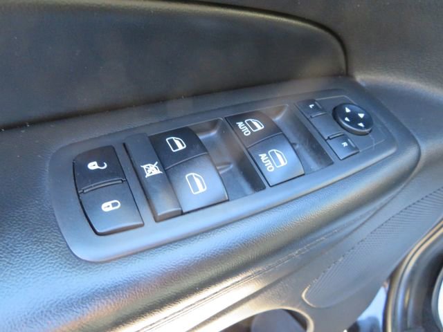 Used 2019 Jeep Grand Cherokee Limited w/ Luxury Group II image 21