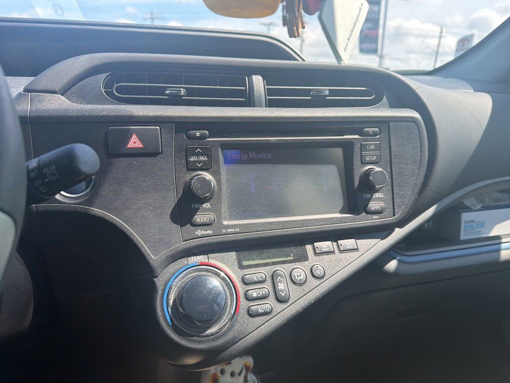 Used 2013 Toyota Prius C Three FWD image 3