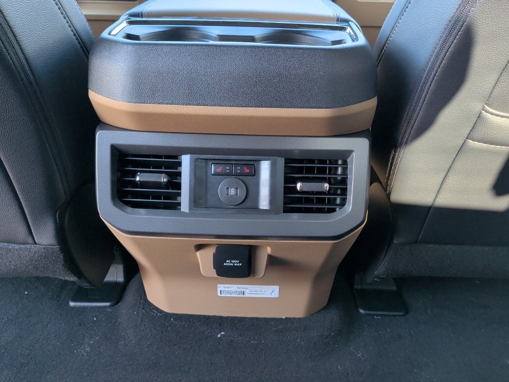 New 2027 Ford F350 Lariat w/ Lariat Premium Package AWD/4WD image 44
