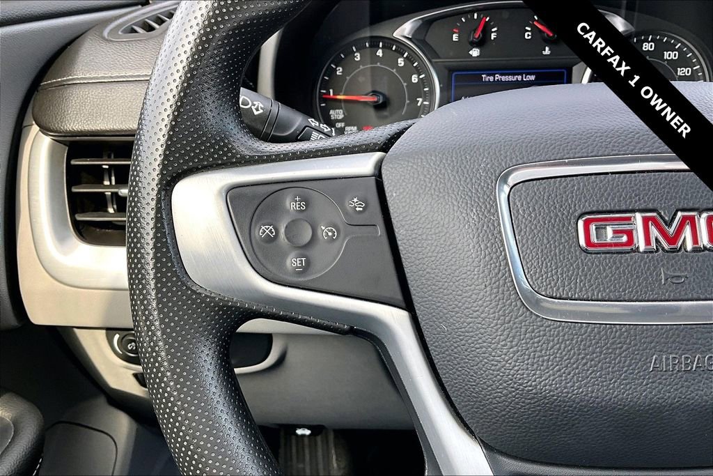Used 2024 GMC Terrain SLE image 11