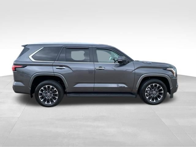 Certified 2024 Toyota Sequoia Limited AWD/4WD image 2