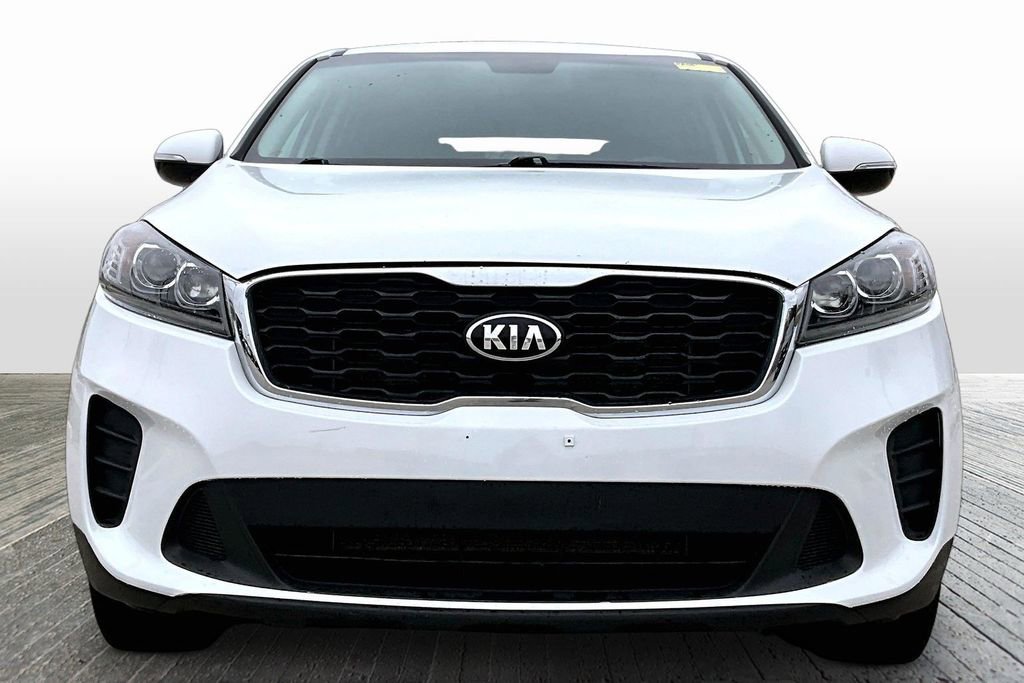 Used 2019 Kia Sorento LX image 2